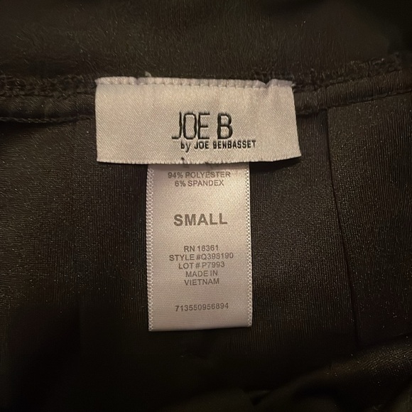 Mini black pleated skirt | Size US Small - Picture 3 of 3